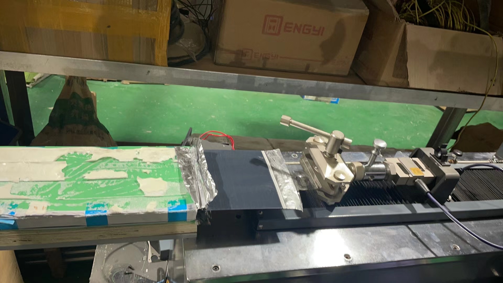 疊瓦電池片抽出力試驗機